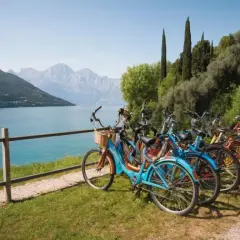 Ile kosztuje wypożyczenie roweru nad jeziorem Garda? Ceny i porady
