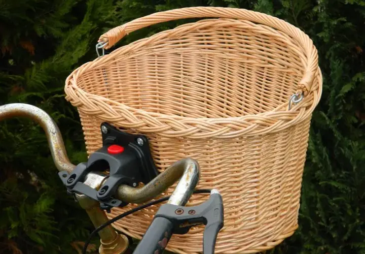 Jak zamontować koszyk do roweru click - proste kroki i porady