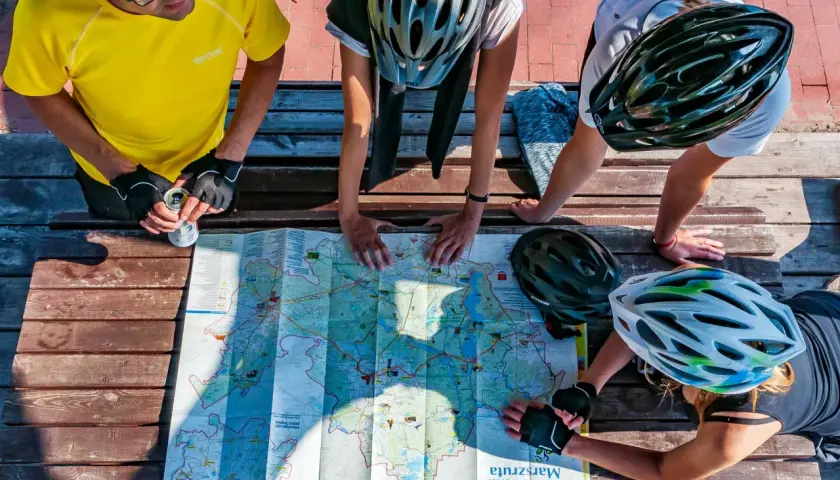Najlepsze trasy rowerowe w Kaszubach: Odkryj ukryte skarby regionu