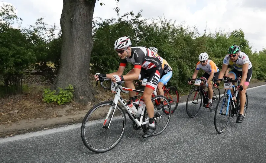 Peleton w kolarstwie - jak działa i jak jechać bezpiecznie