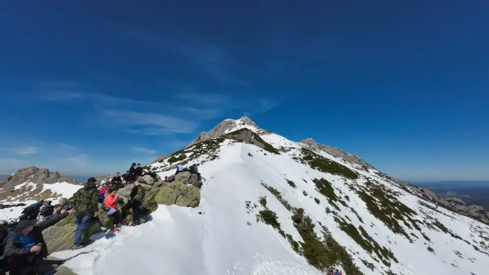 Giewont ma 1894 m n.p.m. Sprawdź trasę i trudność